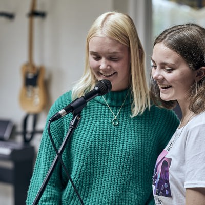 NØV 2019 100